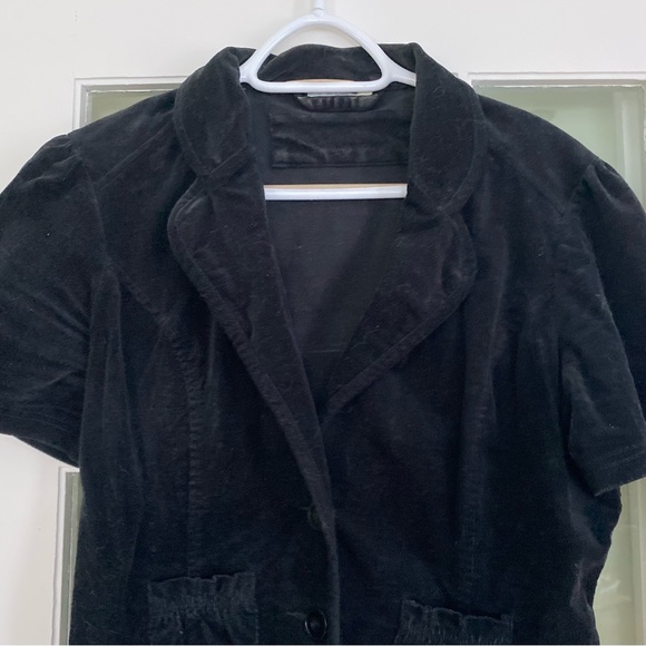 Black Velvet Jacket, Sz 10, Like New - Picture 2 of 3